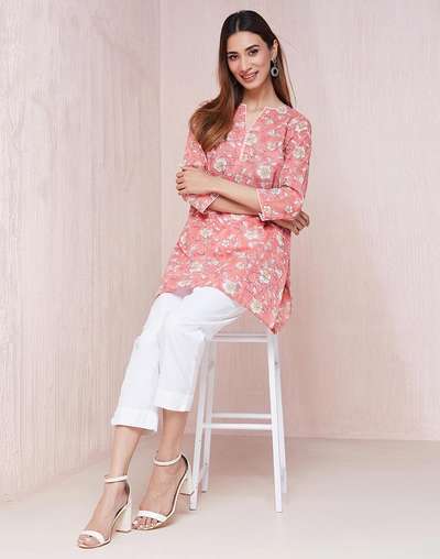 Pink Cotton Hand Block Printed Slim Fit Short Kurta Pink Cotton Hand Block Printed Slim Fit Short Kurta