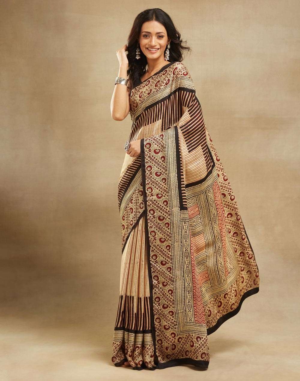 Beige Viscose Bagh Printed Sari