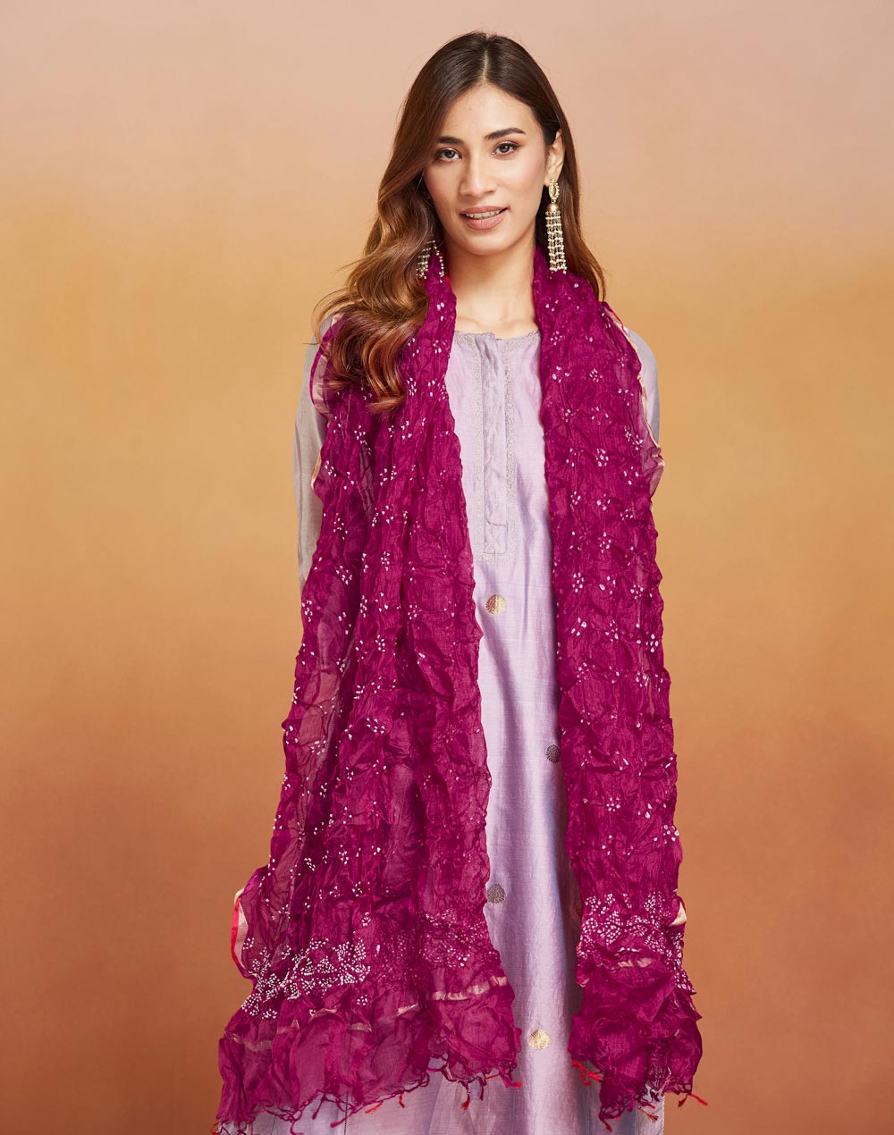 Pink Silk Blend Bandhani Dupatta Pink Silk Blend Bandhani Dupatta