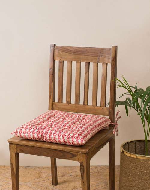 Red Cotton Printed Pushp Chair Pad Red Cotton Printed Pushp Chair Pad