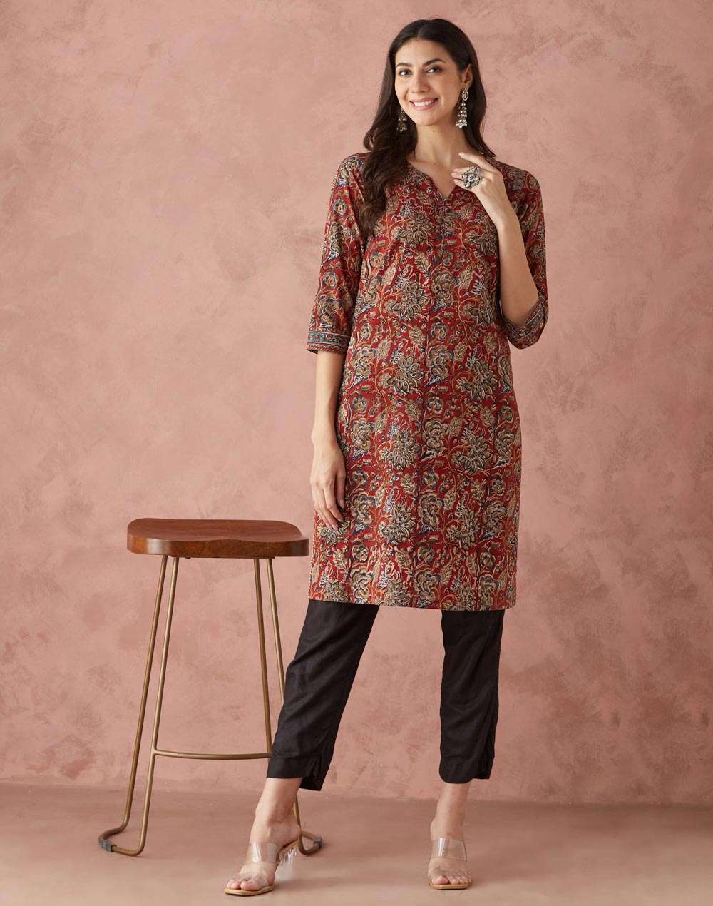 Trendy Fabindia Kalamkari Kurtis Red Cotton Kalamkari Printed Knee