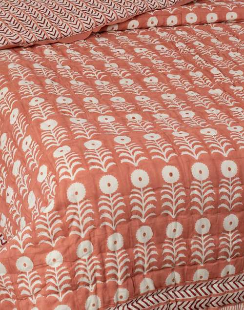 Red Anaisha Cotton Blend Quilt Printed Double Red Anaisha Cotton Blend Quilt Printed Double
