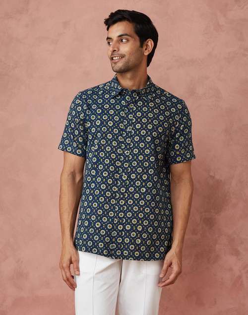 Blue Cotton Printed Shirt Blue Cotton Printed Shirt