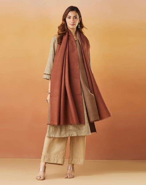 Brown Wool Woven Shawl Brown Wool Woven Shawl