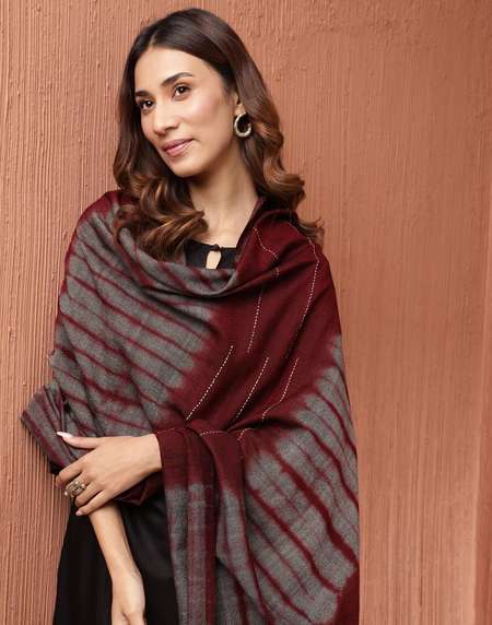 Buy Maroon Wool Bandhani Shawl for Women Online at Fabindia 20193706