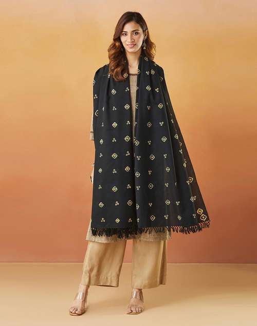 Shawls Collection Buy Black Wool Tie & Dye Shawl for Women Online at Fabindia | 20193724