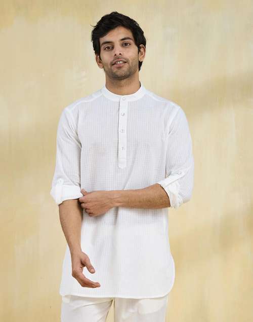 White Cotton Checks Slim Fit Short Kurta White Cotton Checks Slim Fit Short Kurta