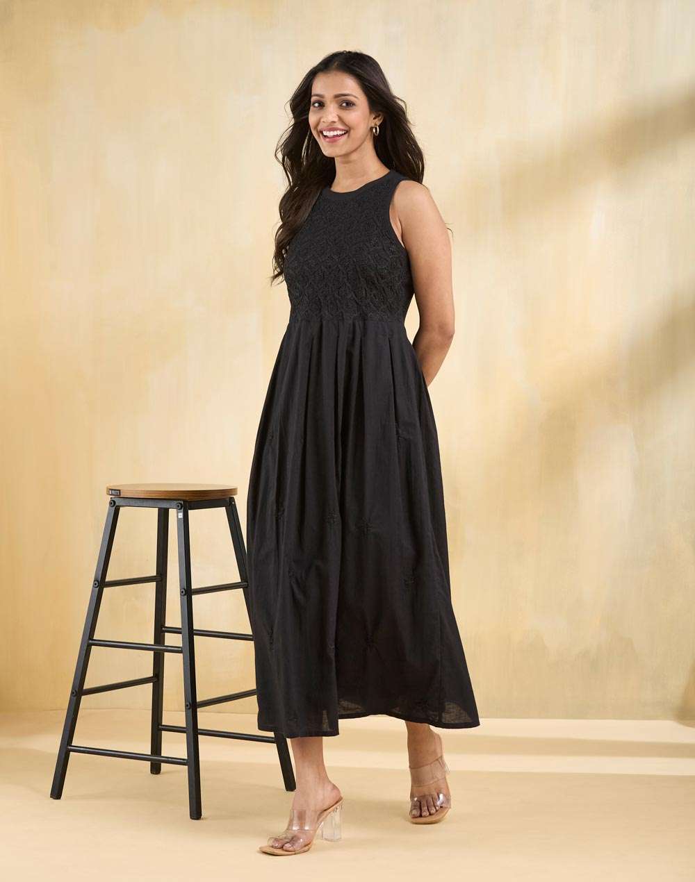 Buy Black Cotton Chikankari Maxi for Women Online at Fabindia | 20207853 Buy Black Cotton Chikankari Maxi for Women Online at Fabindia | 20207853
