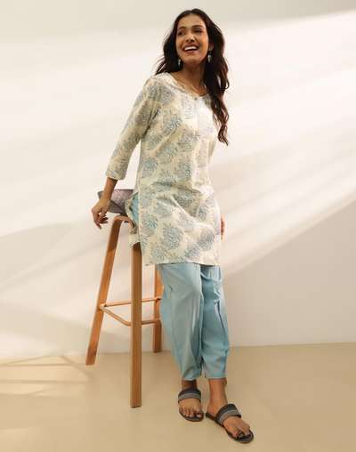 Natural Cotton Hand Block Printed Slim Fit Short Kurta Natural Cotton Hand Block Printed Slim Fit Short Kurta