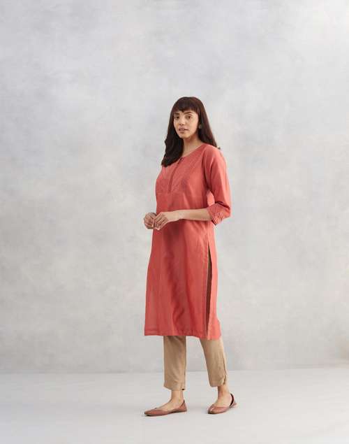 Pink Cotton Silk Embroidered Long Kurta Pink Cotton Silk Embroidered Long Kurta