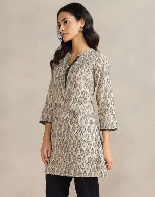 Beige Cotton Bagru Printed Slim Fit Short Kurta Beige Cotton Bagru Printed Slim Fit Short Kurta