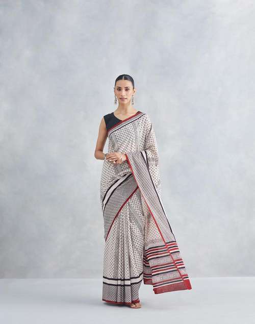 Bagh Pattern Region Buy Beige Cotton Bagh Printed Sari for Women Online at Fabindia | 20222412