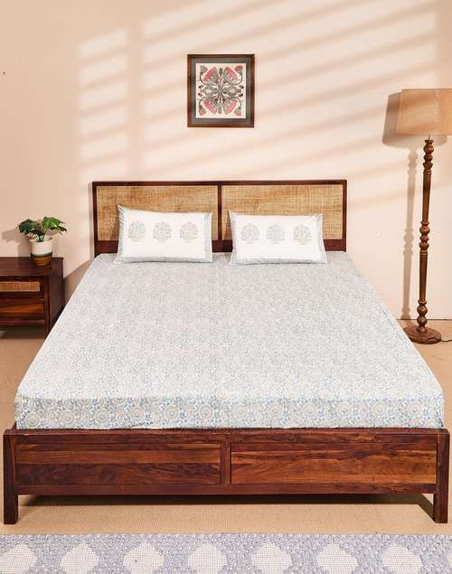 Blue Ruhi Cotton Bed Sheet With 2 Pillow Covers Blue Ruhi Cotton Bed Sheet With 2 Pillow Covers