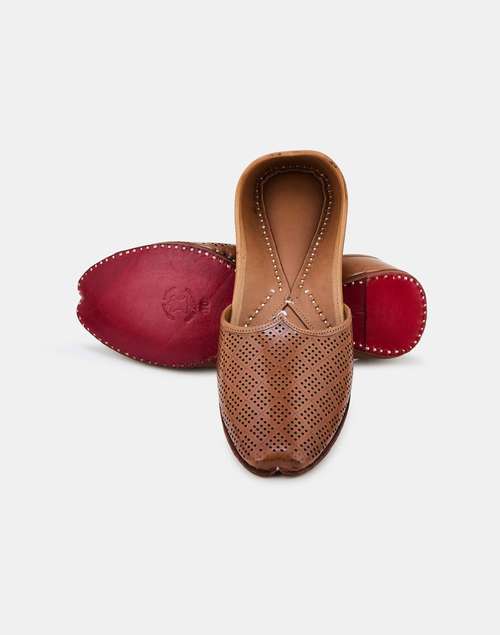 Brown Leather Juttie Brown Leather Juttie