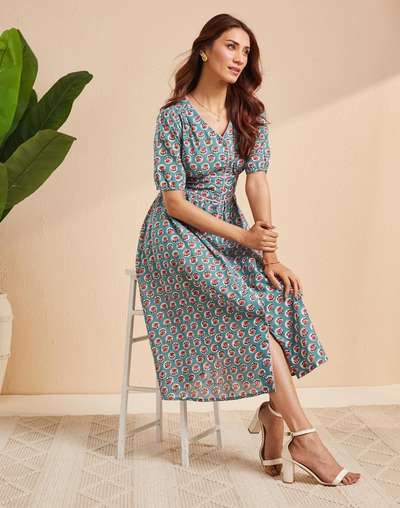 Buy Midi Dress for Women, Midi for Women Online at Fabindia Buy Midi Dress for Women, Midi for Women Online at Fabindia