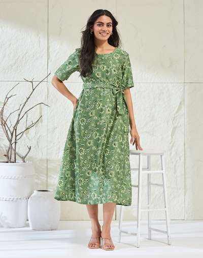 prom dress with sleeves Emerald Green V-Neck Lace Tulle Formal Prom Dress with Long Sleeves