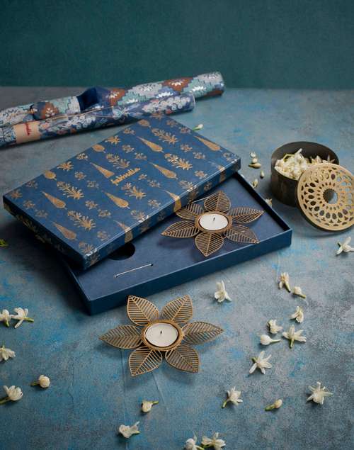 Brass Saroj T-Lite Holder Gift Set Brass Saroj T-Lite Holder Gift Set