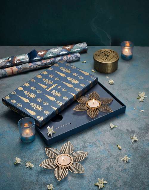 Brass Saroj T-Lite Holder Gift Set Brass Saroj T-Lite Holder Gift Set