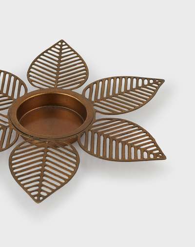 Brass Saroj T-Lite Holder Gift Set Brass Saroj T-Lite Holder Gift Set