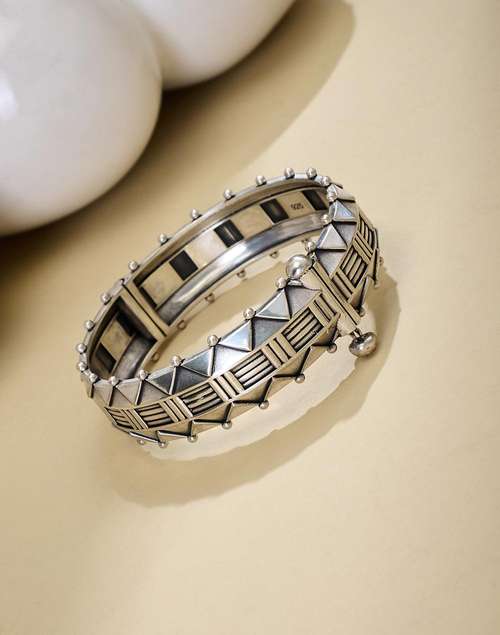 Buy Silver Openable Bangle for Women Online at Fabindia | 20250310